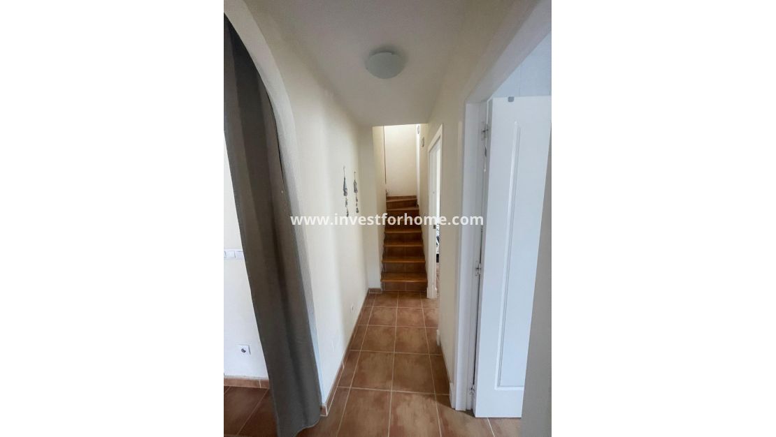 Sale - Villa - Torrevieja - aguas nuevas