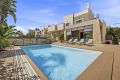 Sale - Villa - Torrevieja - aguas nuevas