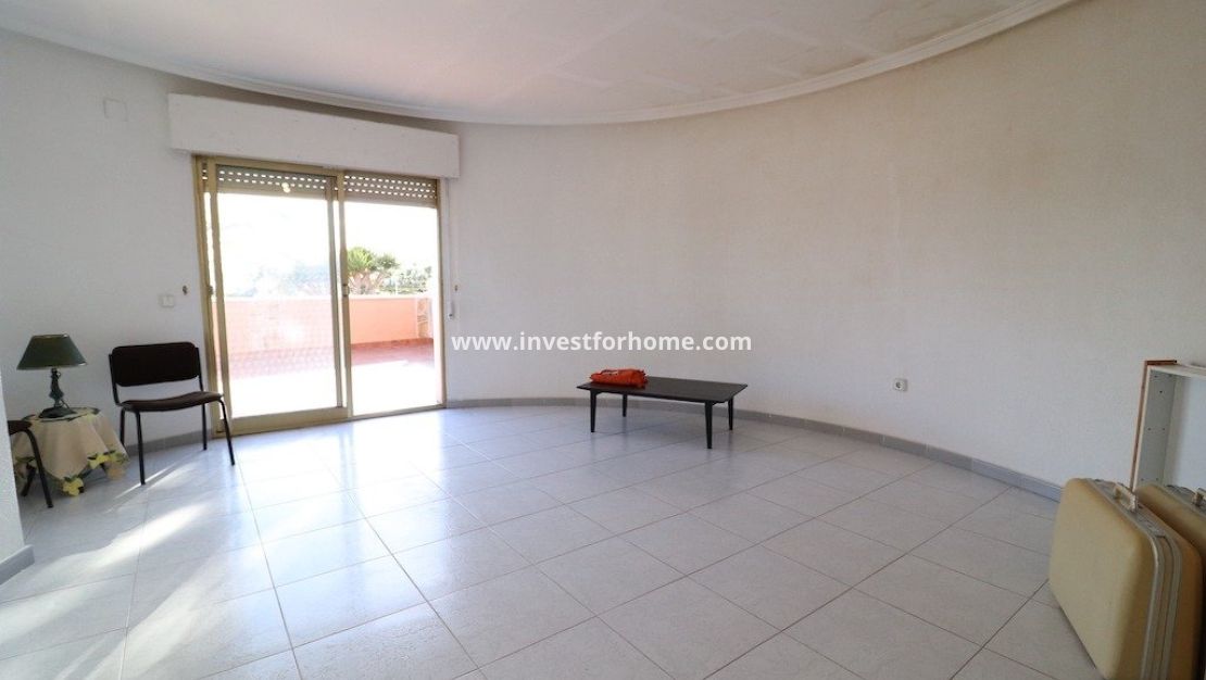 Sale - Villa - Torrevieja - Costa Blanca