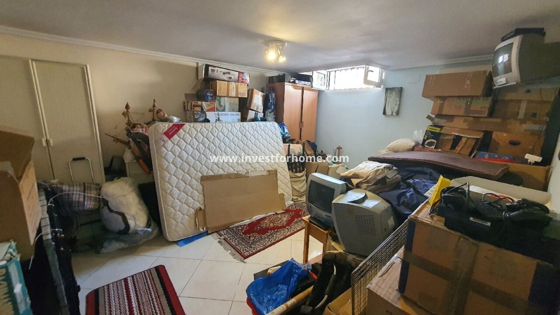 Sale - Villa - Torrevieja - Costa Blanca