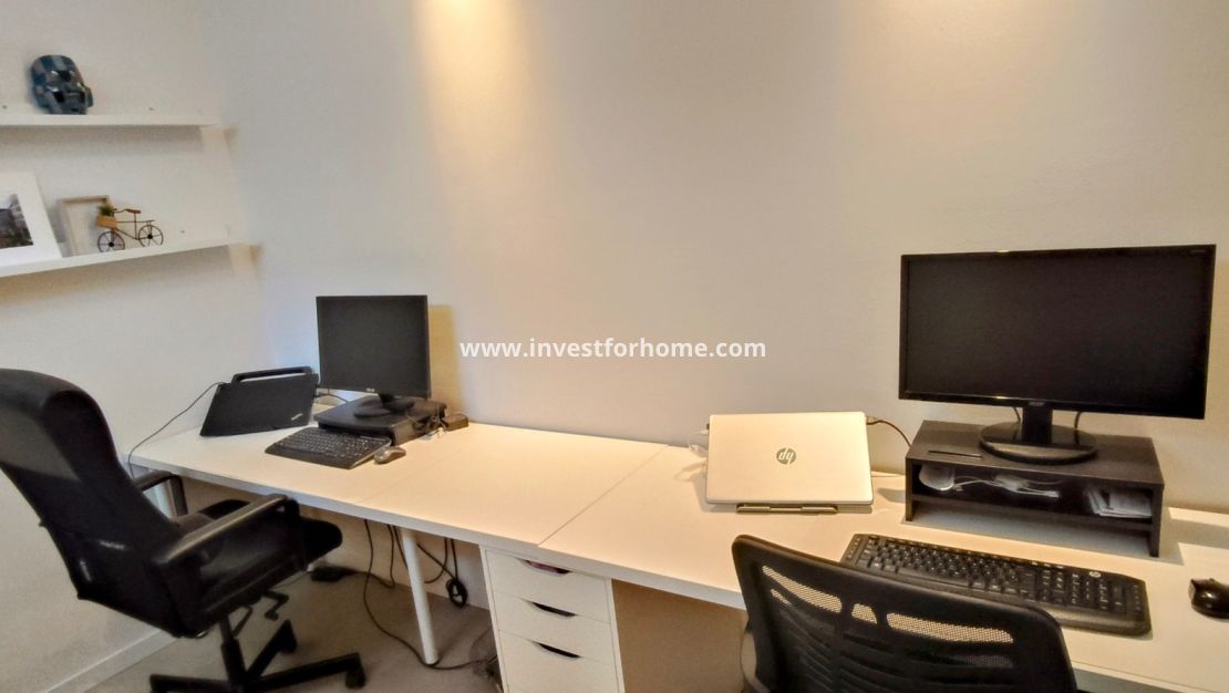 Sale - Villa - Torrevieja - Costa Blanca