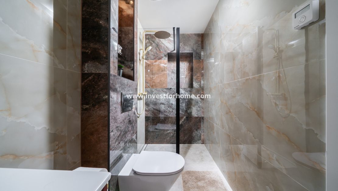 Sale - Villa - Torrevieja - Costa Blanca