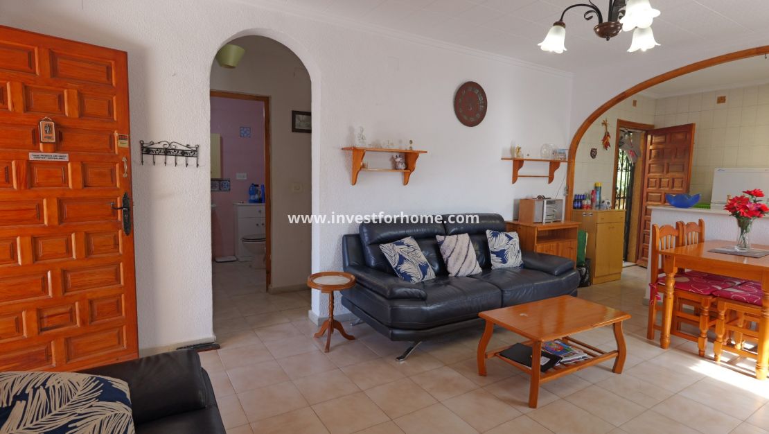 Sale - Villa - Torrevieja - Costa Blanca