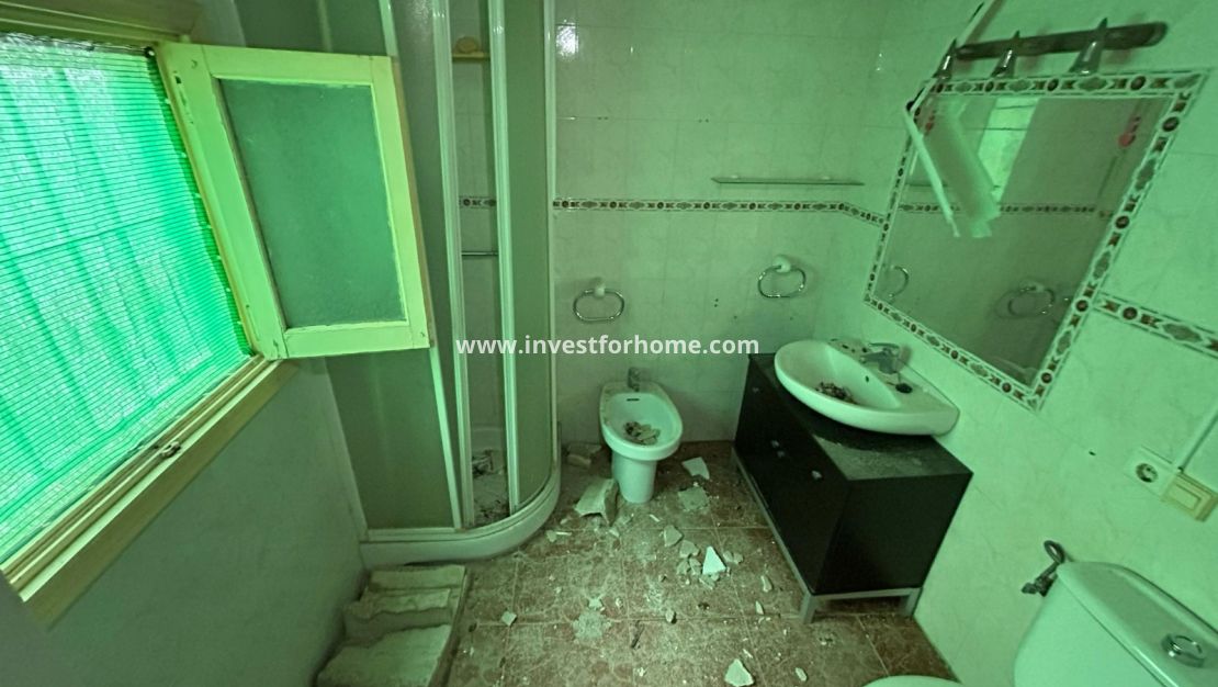 Sale - Villa - Torrevieja - Costa Blanca