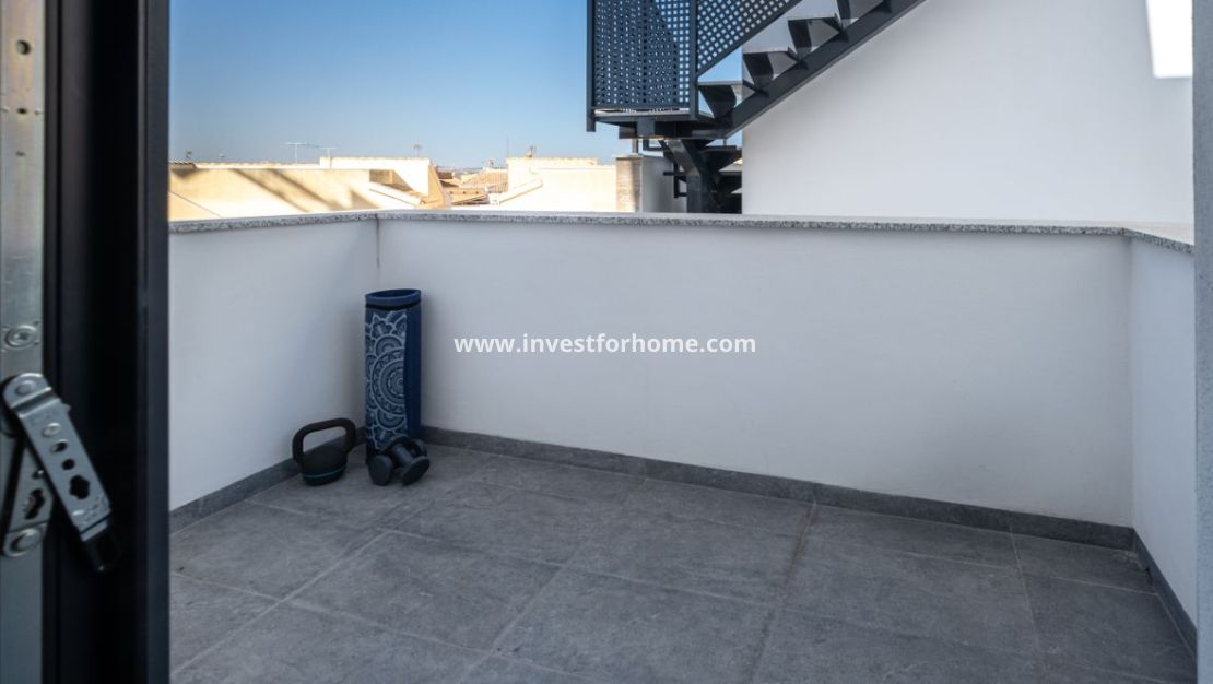 Sale - Villa - Torrevieja - Costa Blanca