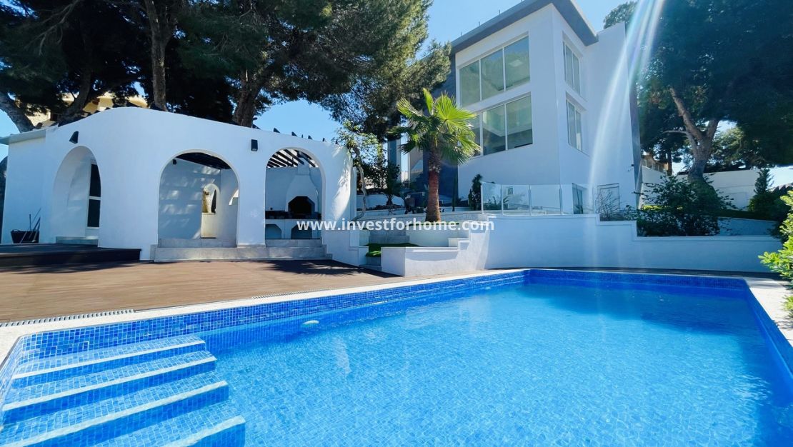 Sale - Villa - Torrevieja - Costa Blanca
