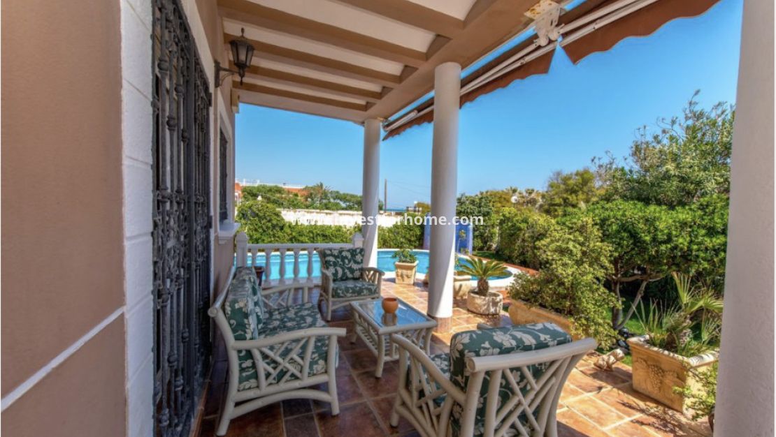 Sale - Villa - Torrevieja - Costa Blanca