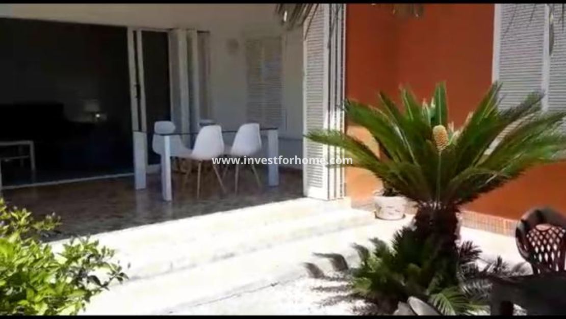 Sale - Villa - Torrevieja - Costa Blanca