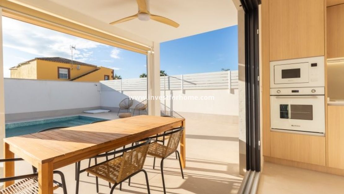 Sale - Villa - Torrevieja - Costa Blanca