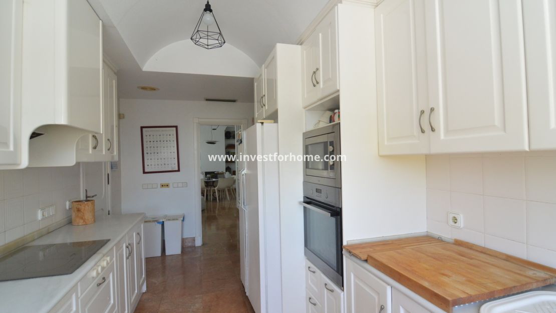 Sale - Villa - Torrevieja - Costa Blanca