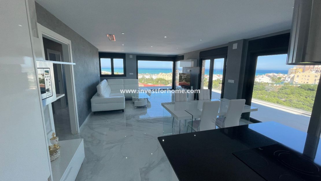 Sale - Villa - Torrevieja - Costa Blanca