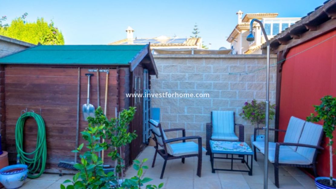 Sale - Villa - Torrevieja - Costa Blanca