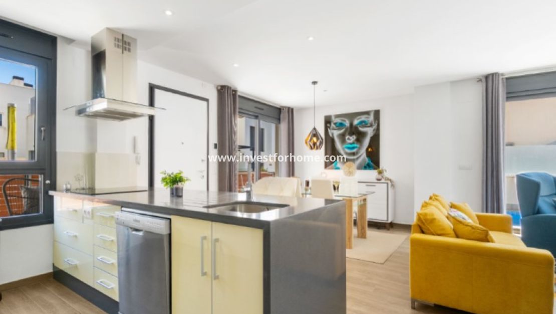 Sale - Villa - Torrevieja - Costa Blanca