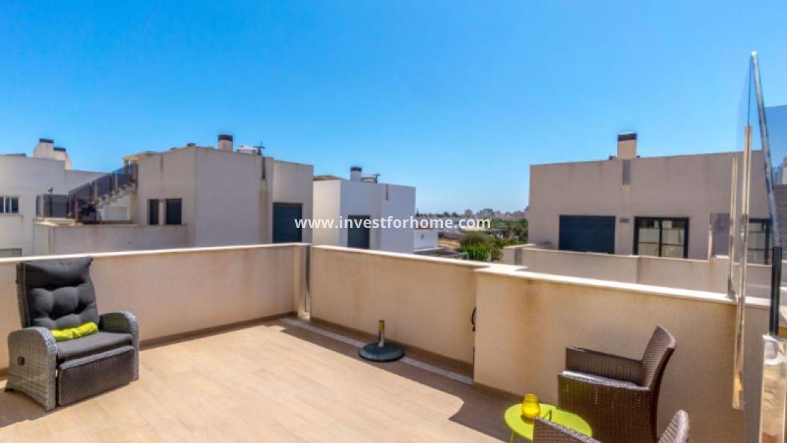 Sale - Villa - Torrevieja - Costa Blanca