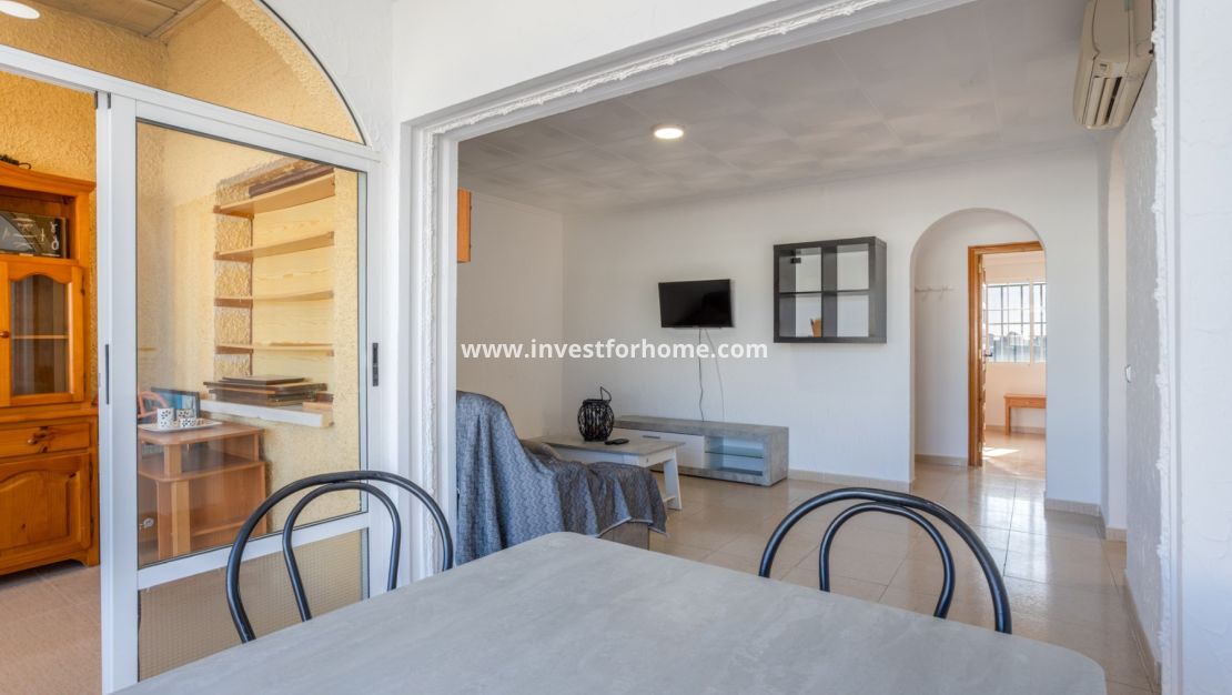 Sale - Villa - Torrevieja - Costa Blanca