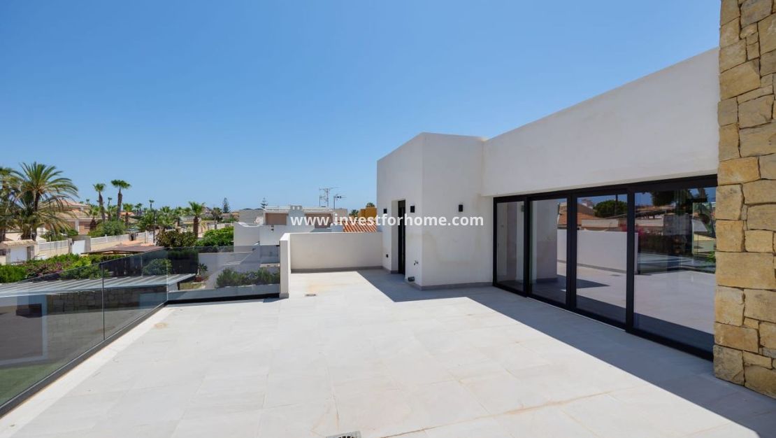 Sale - Villa - Torrevieja - Costa Blanca