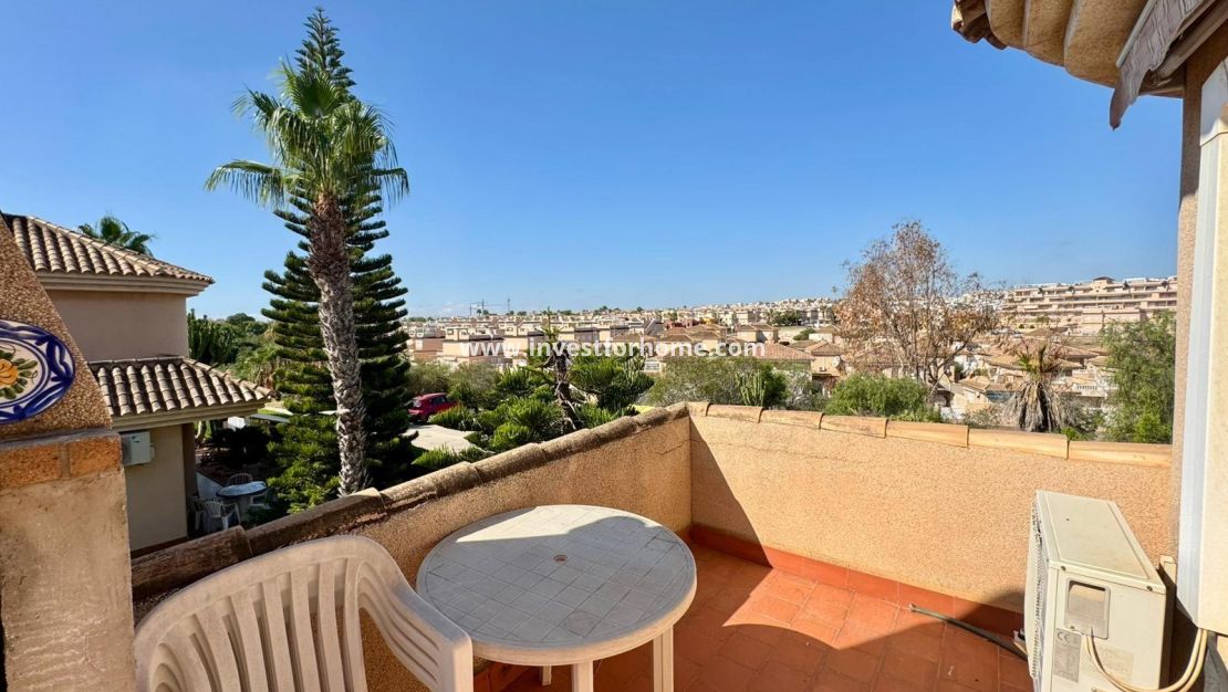 Sale - Villa - Torrevieja - Costa Blanca