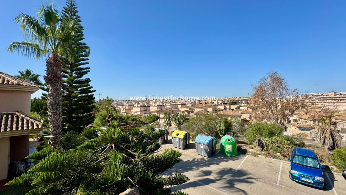 Sale - Villa - Torrevieja - Costa Blanca