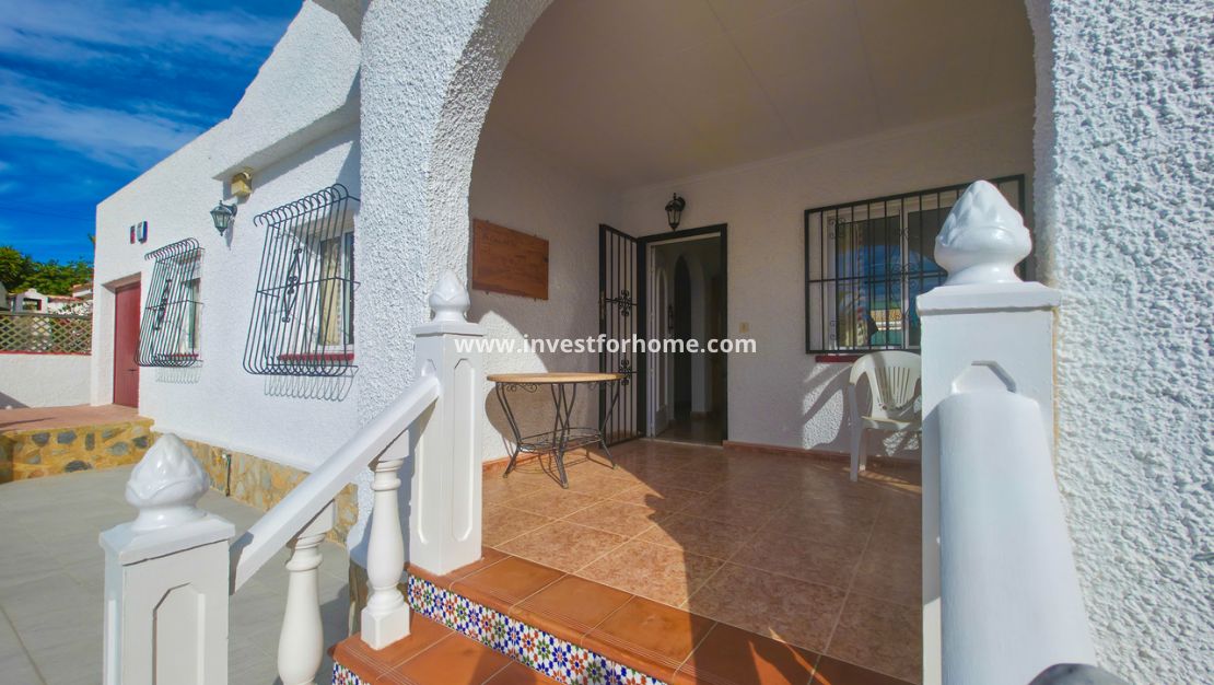 Sale - Villa - Torrevieja - Costa Blanca