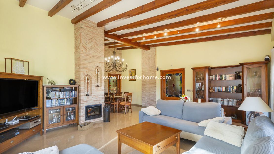 Sale - Villa - Torrevieja - Costa Blanca