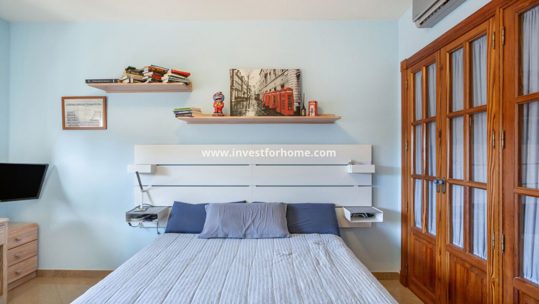 Sale - Villa - Torrevieja - Costa Blanca