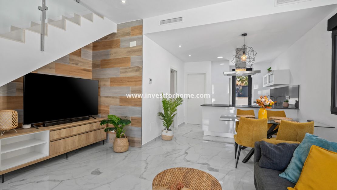 Sale - Villa - Torrevieja - Costa Blanca