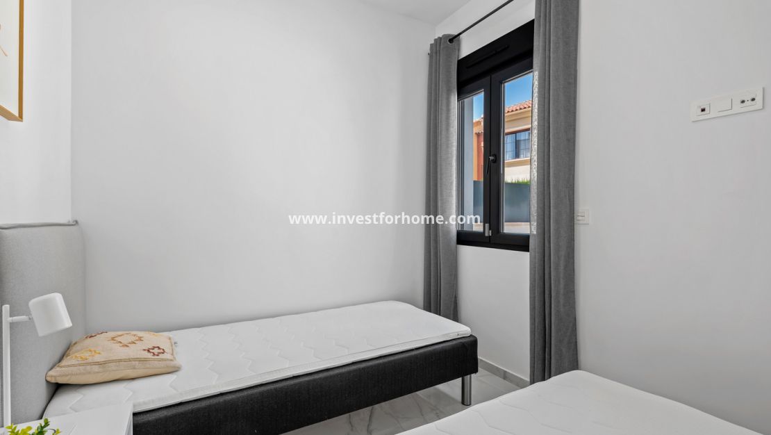 Sale - Villa - Torrevieja - Costa Blanca