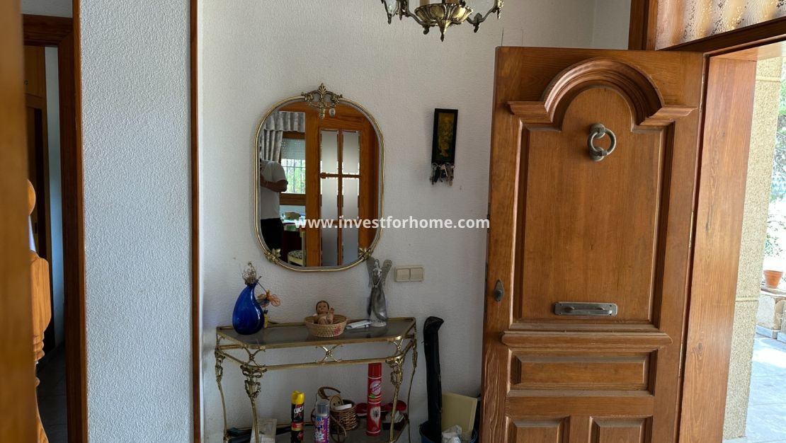 Sale - Villa - Torrevieja - Costa Blanca