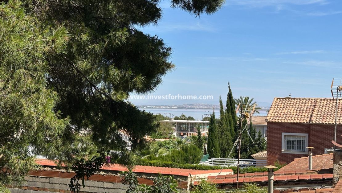 Sale - Villa - Torrevieja - Costa Blanca