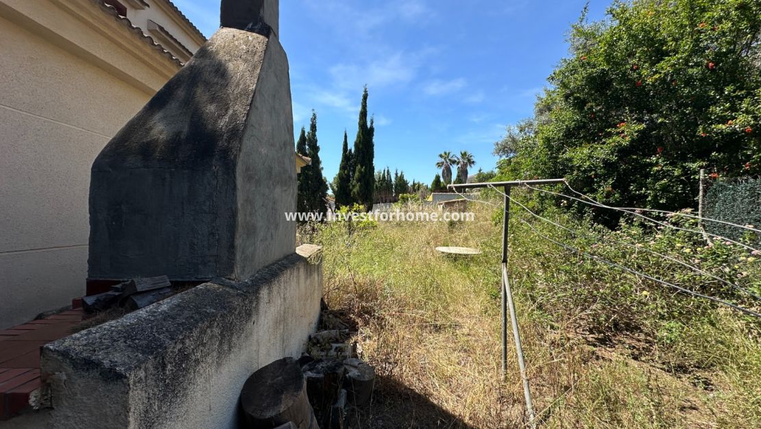 Sale - Villa - Torrevieja - Costa Blanca