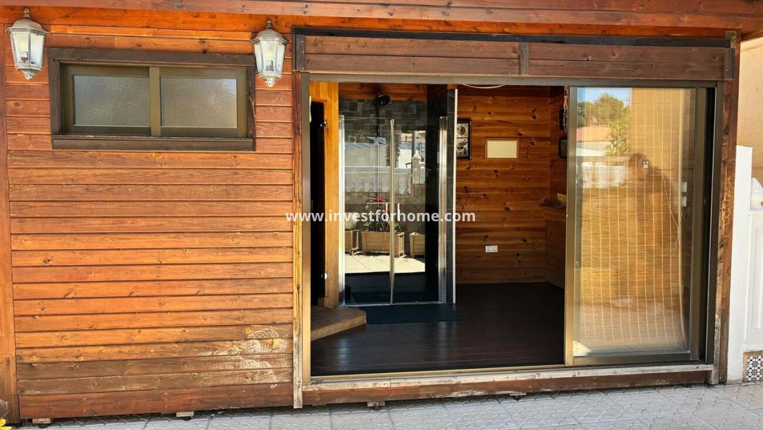Sale - Villa - Torrevieja - Costa Blanca