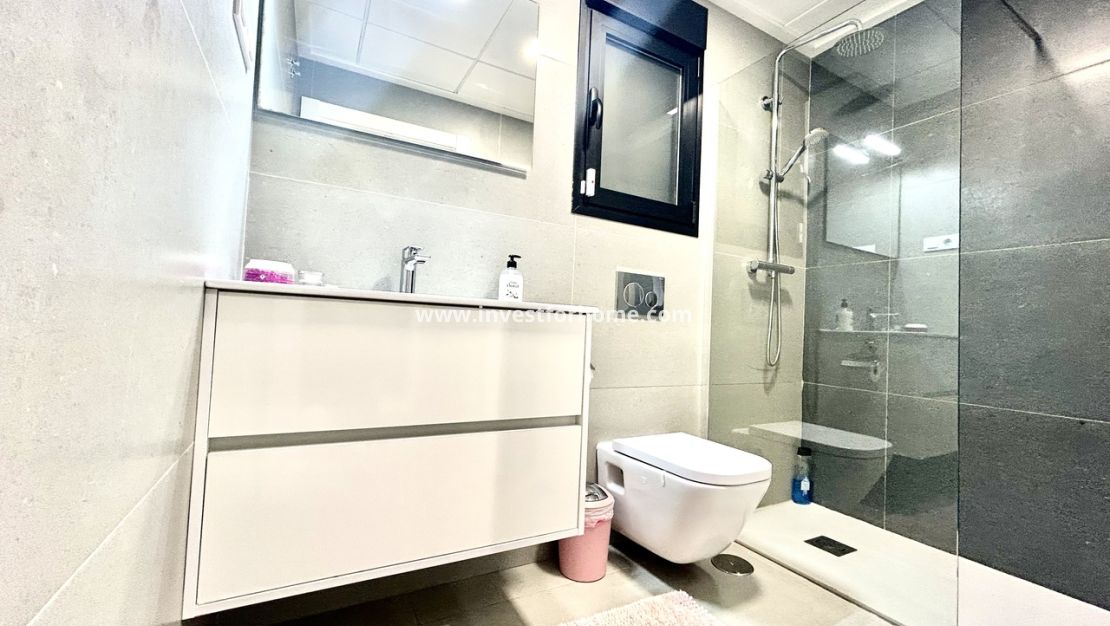 Sale - Villa - Torrevieja - Costa Blanca