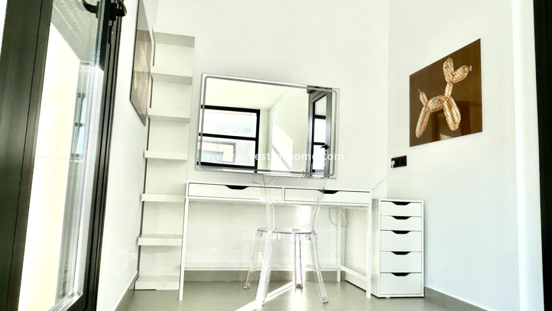 Sale - Villa - Torrevieja - Costa Blanca