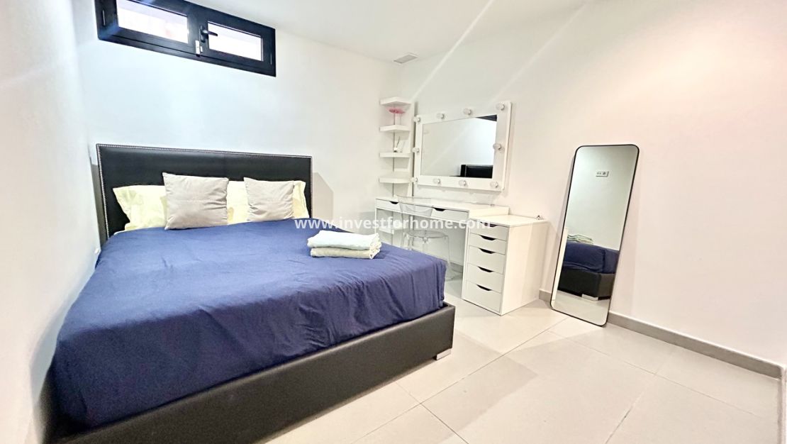 Sale - Villa - Torrevieja - Costa Blanca