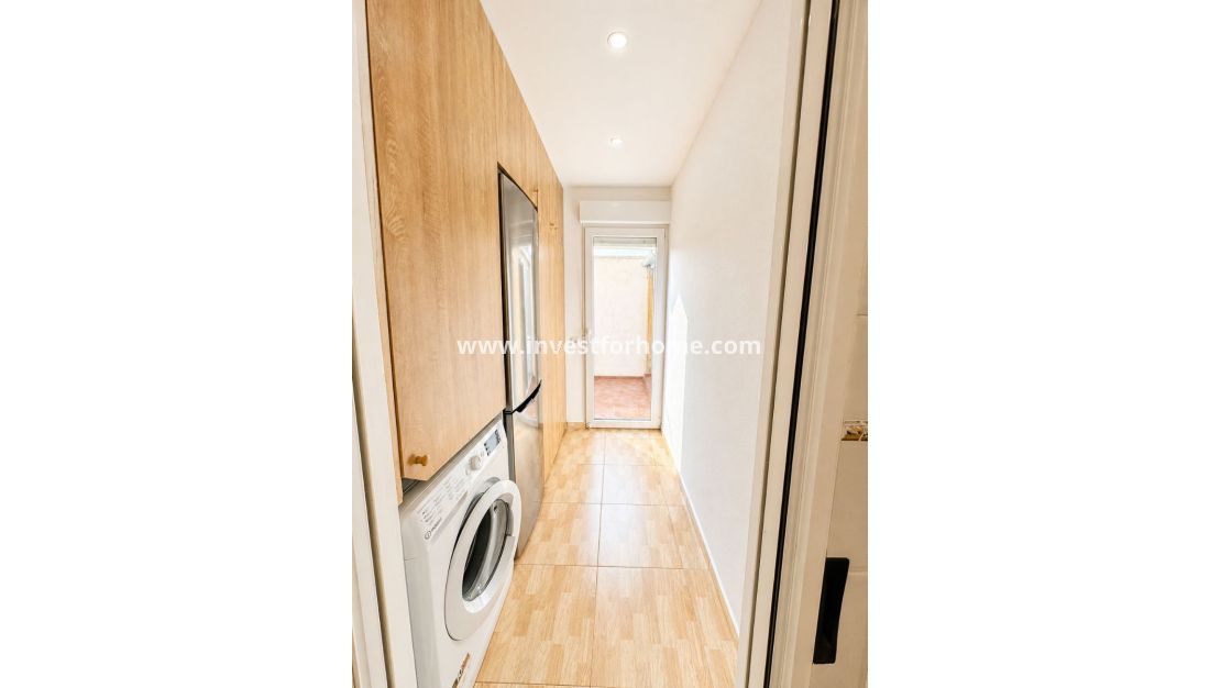 Sale - Villa - Torrevieja - Costa Blanca