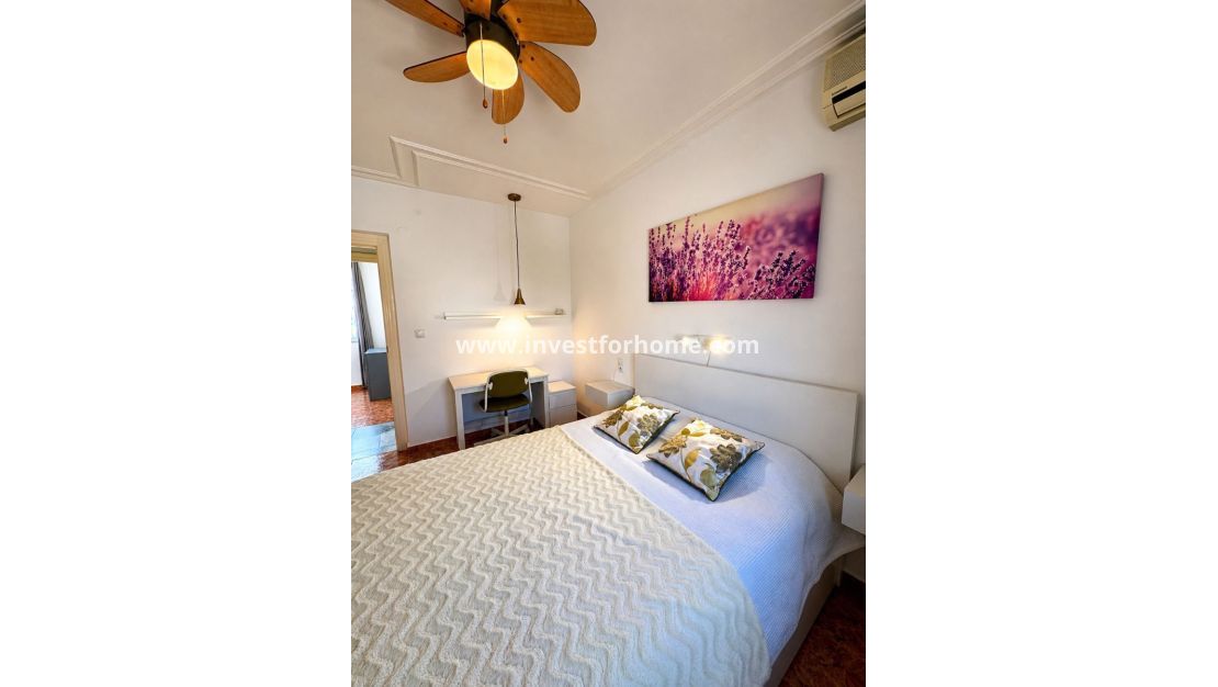 Sale - Villa - Torrevieja - Costa Blanca
