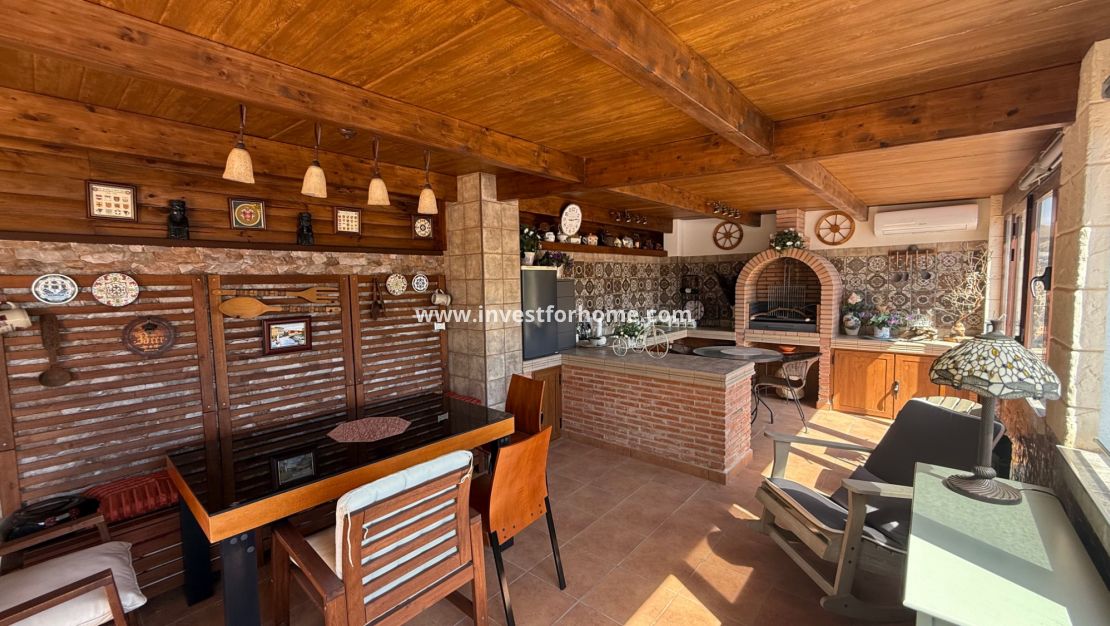 Sale - Villa - Torrevieja - Costa Blanca