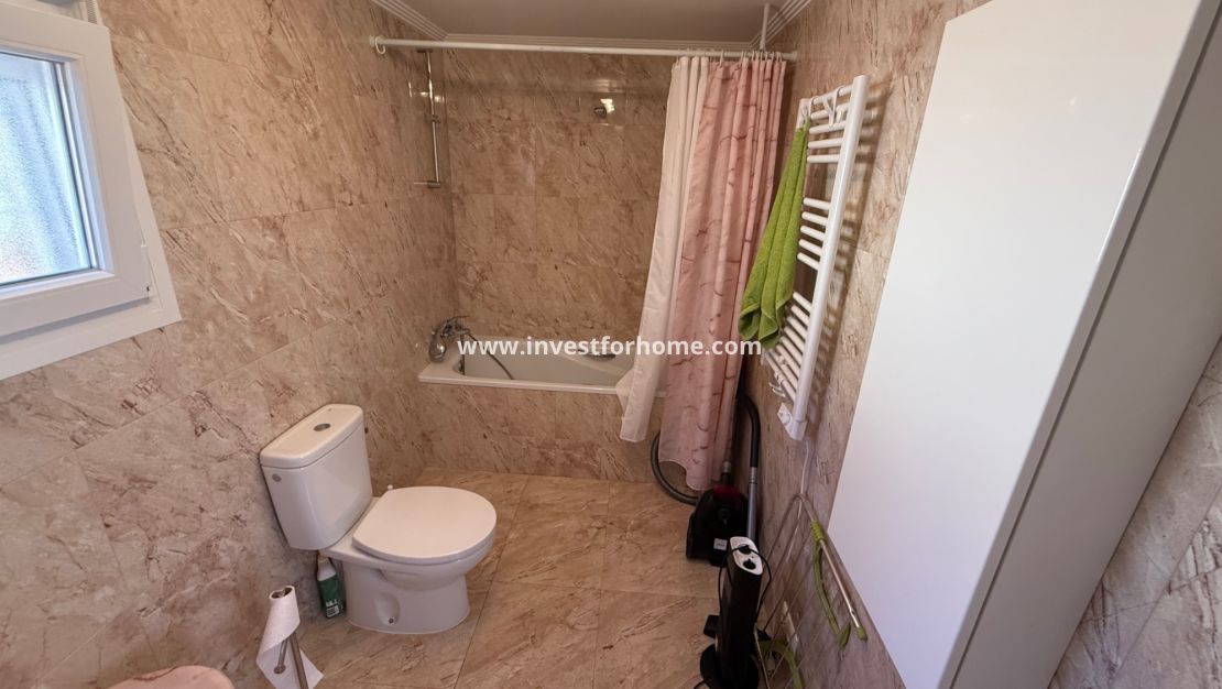 Sale - Villa - Torrevieja - Costa Blanca