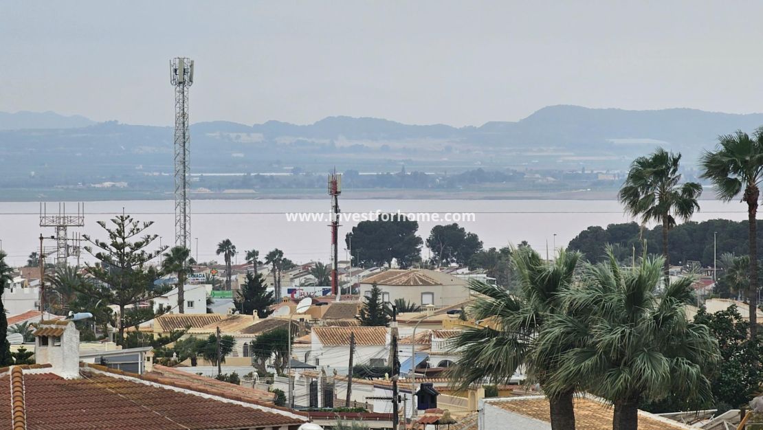 Sale - Villa - Torrevieja - El Chaparral