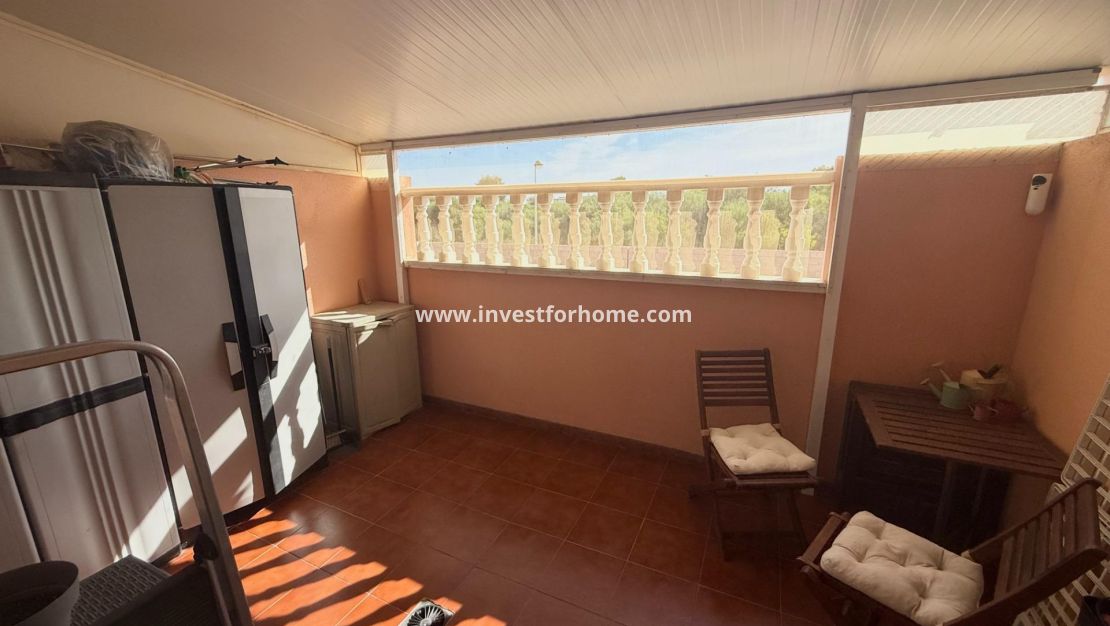 Sale - Villa - Torrevieja - El Limonar