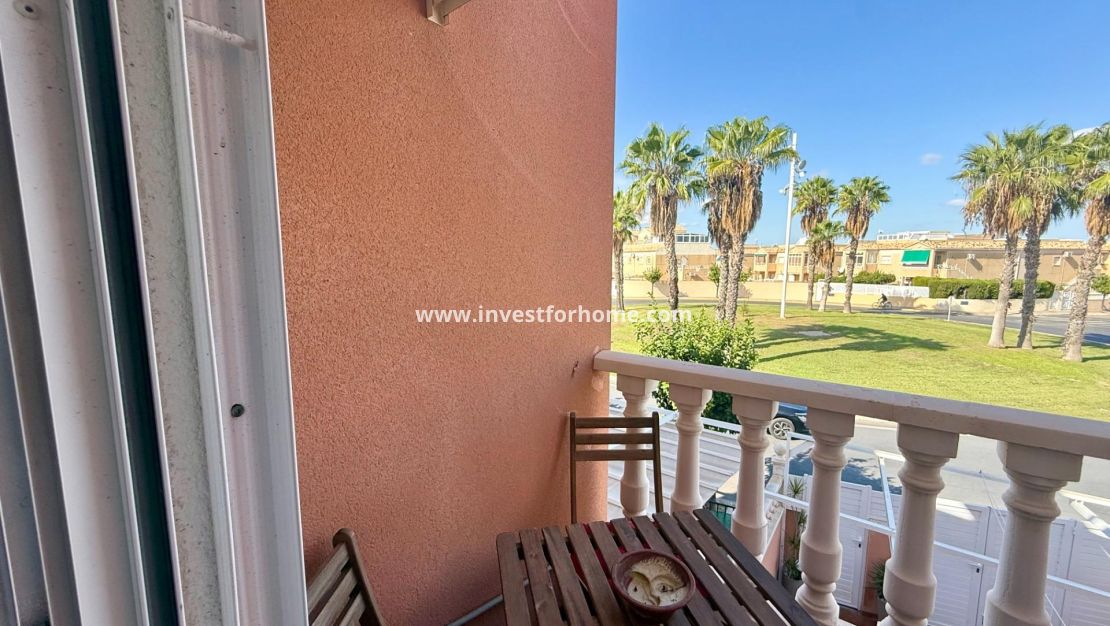 Sale - Villa - Torrevieja - El Limonar