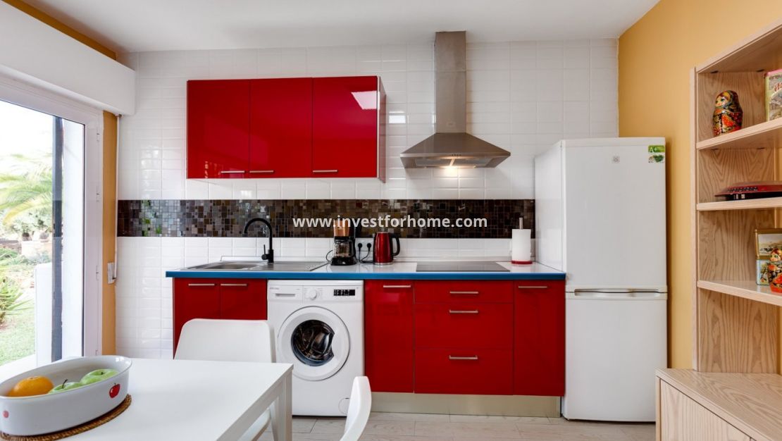 Sale - Villa - Torrevieja - La Siesta-El Chaparral