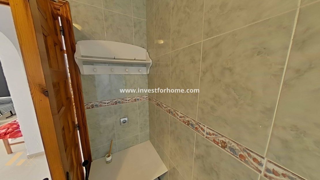 Sale - Villa - Torrevieja - La Siesta-El Chaparral