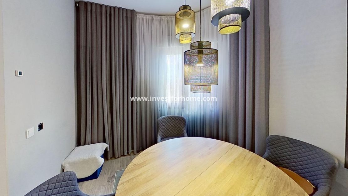 Sale - Villa - Torrevieja - La Siesta-El Chaparral