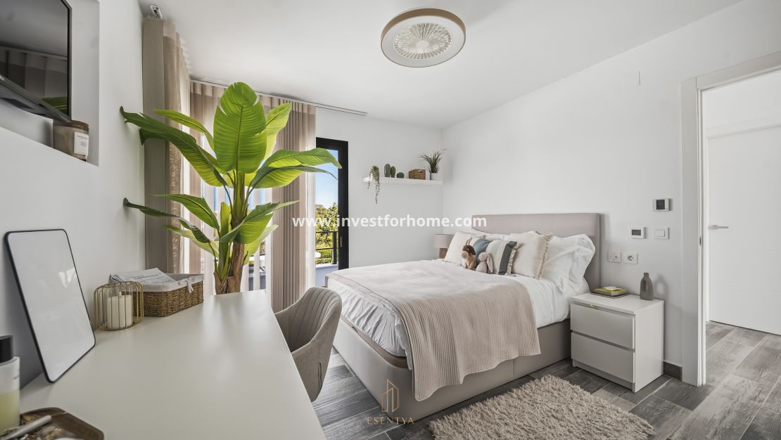 Sale - Villa - Torrevieja - La Siesta-El Chaparral