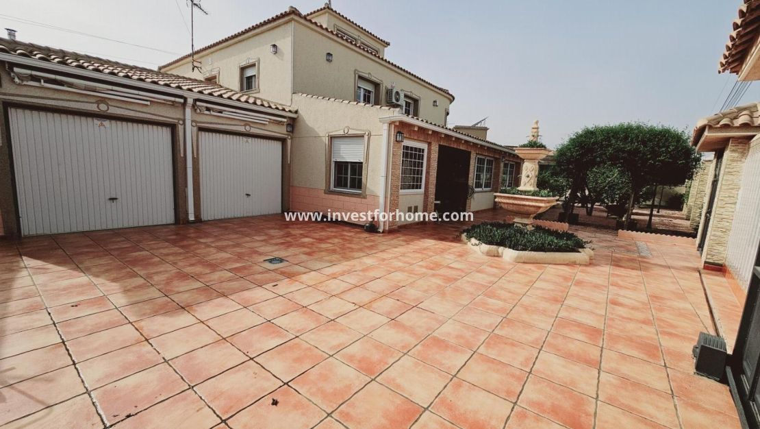 Sale - Villa - Torrevieja - La Siesta - El Salado - Torreta