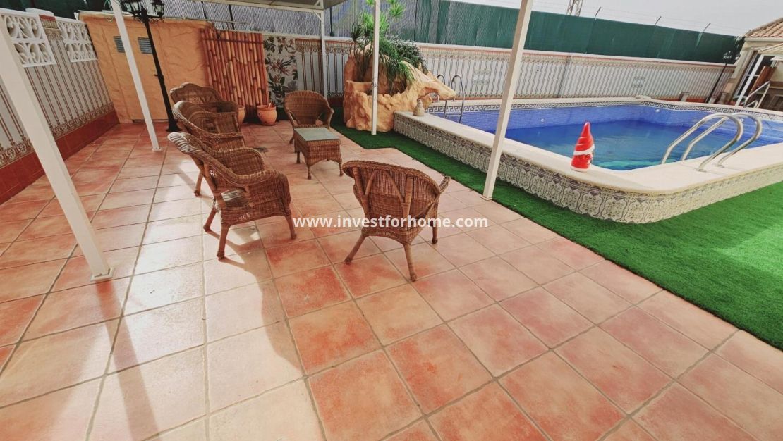 Sale - Villa - Torrevieja - La Siesta - El Salado - Torreta