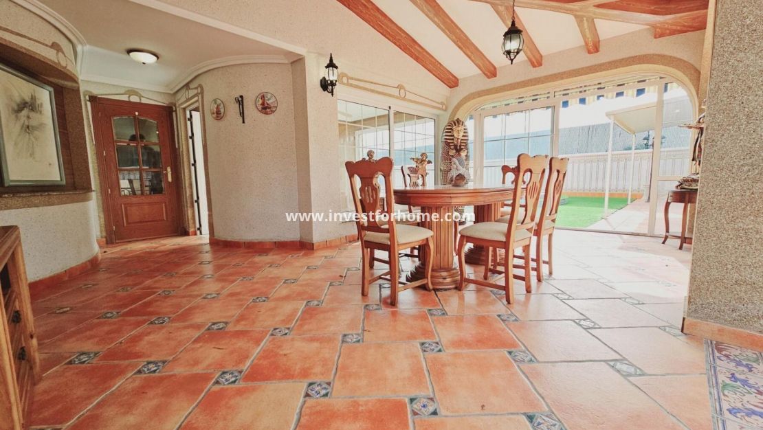 Sale - Villa - Torrevieja - La Siesta - El Salado - Torreta