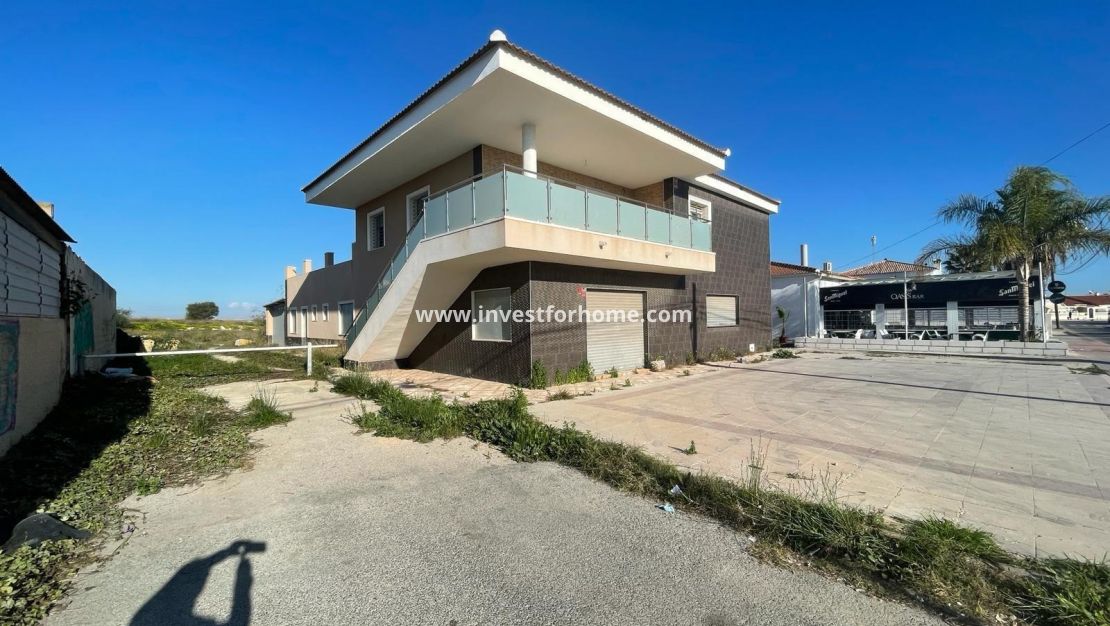 Sale - Villa - Torrevieja - La Siesta - El Salado - Torreta