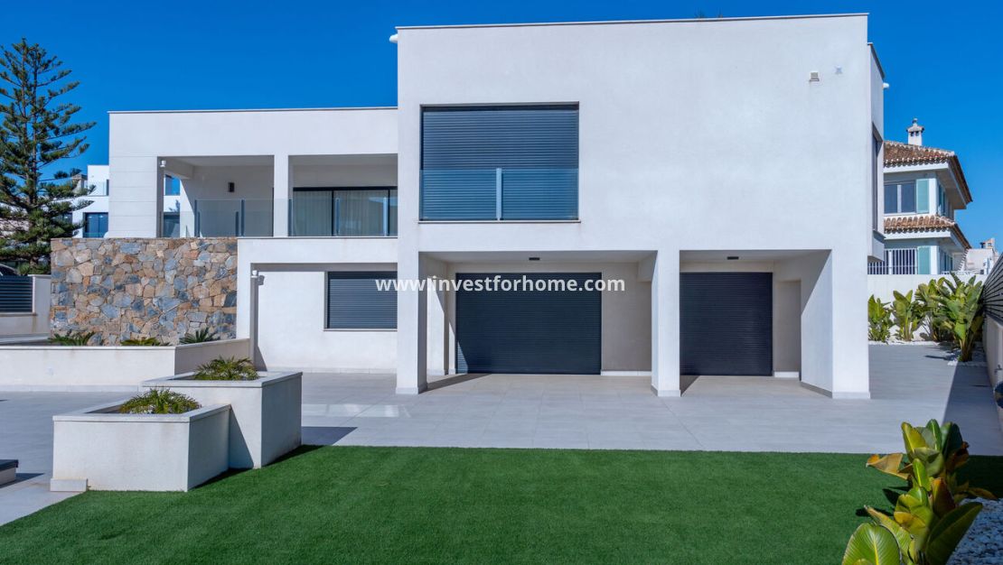 Sale - Villa - Torrevieja - La Valeta